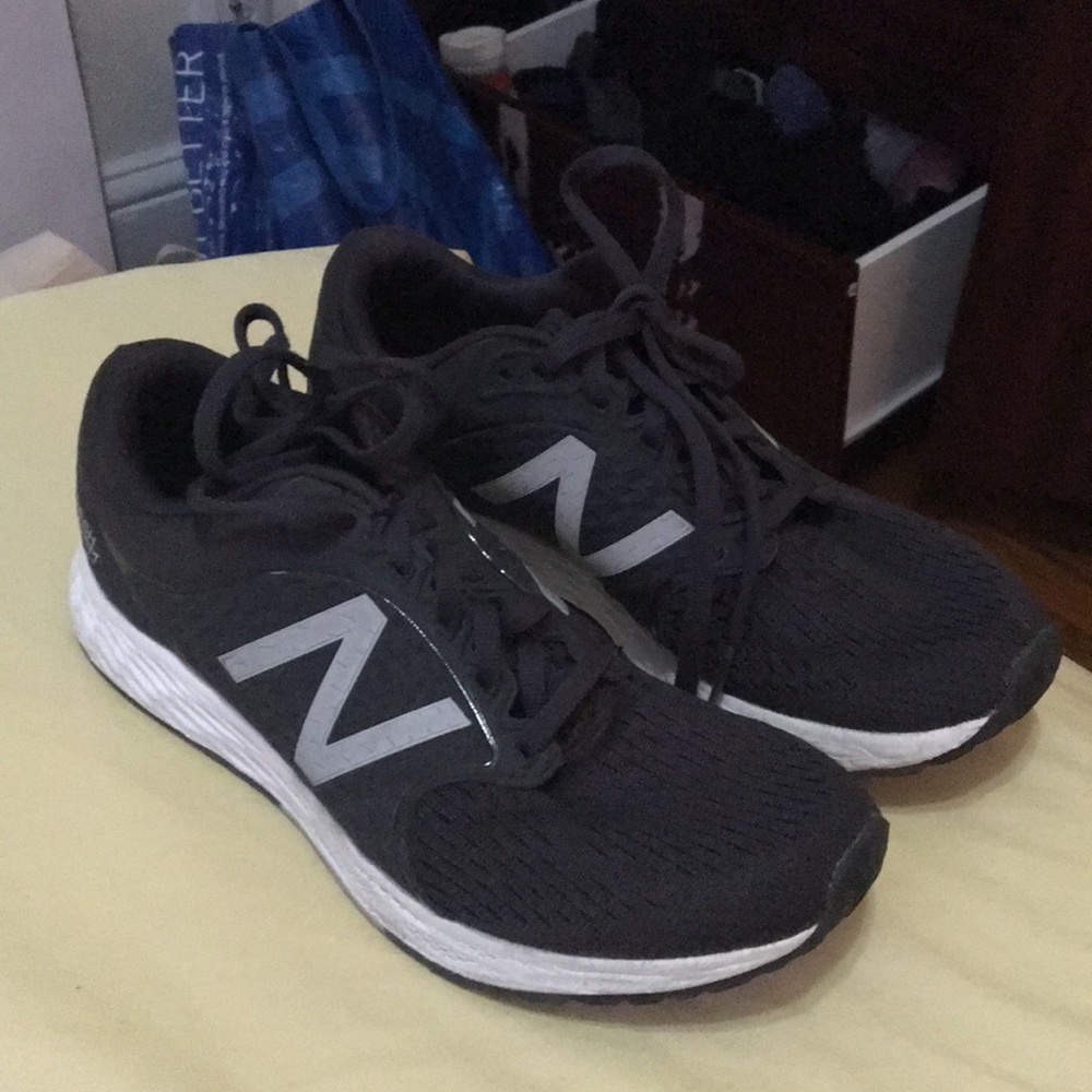 New balance women running shoes black 7